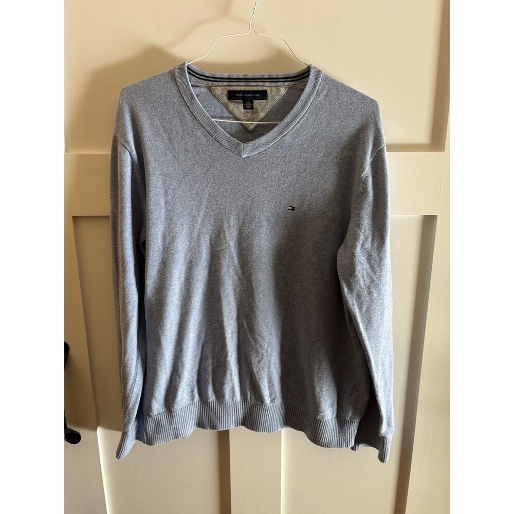 Tommy Hilfiger Blue V-Neck Sweater Men’s Large Classic Logo Lightweight Knit